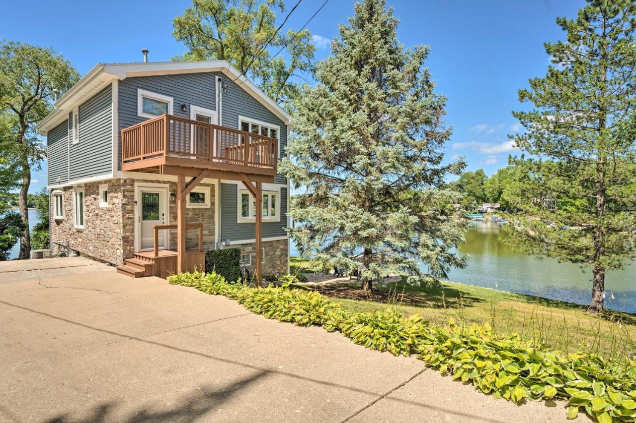 Lakefront Oasis With Boat Dock, Fire Pit, Grill Bristol Exterior foto