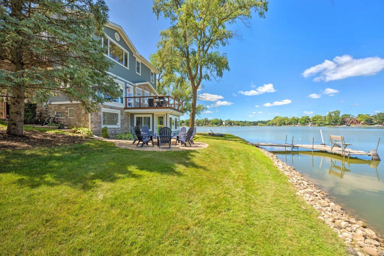Lakefront Oasis With Boat Dock, Fire Pit, Grill Bristol Exterior foto